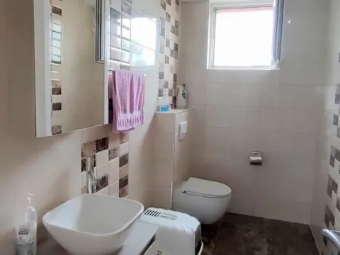 Prodaja, kuća, 206m², Klupci, Loznica - image 10