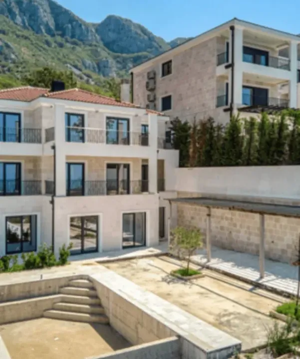 Sale, house, 460m², Blizikuće, Budva