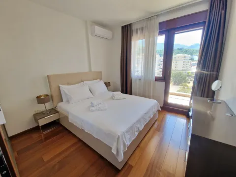 Prodaja, trosoban stan, 107m², Bečići, Budva - image 19