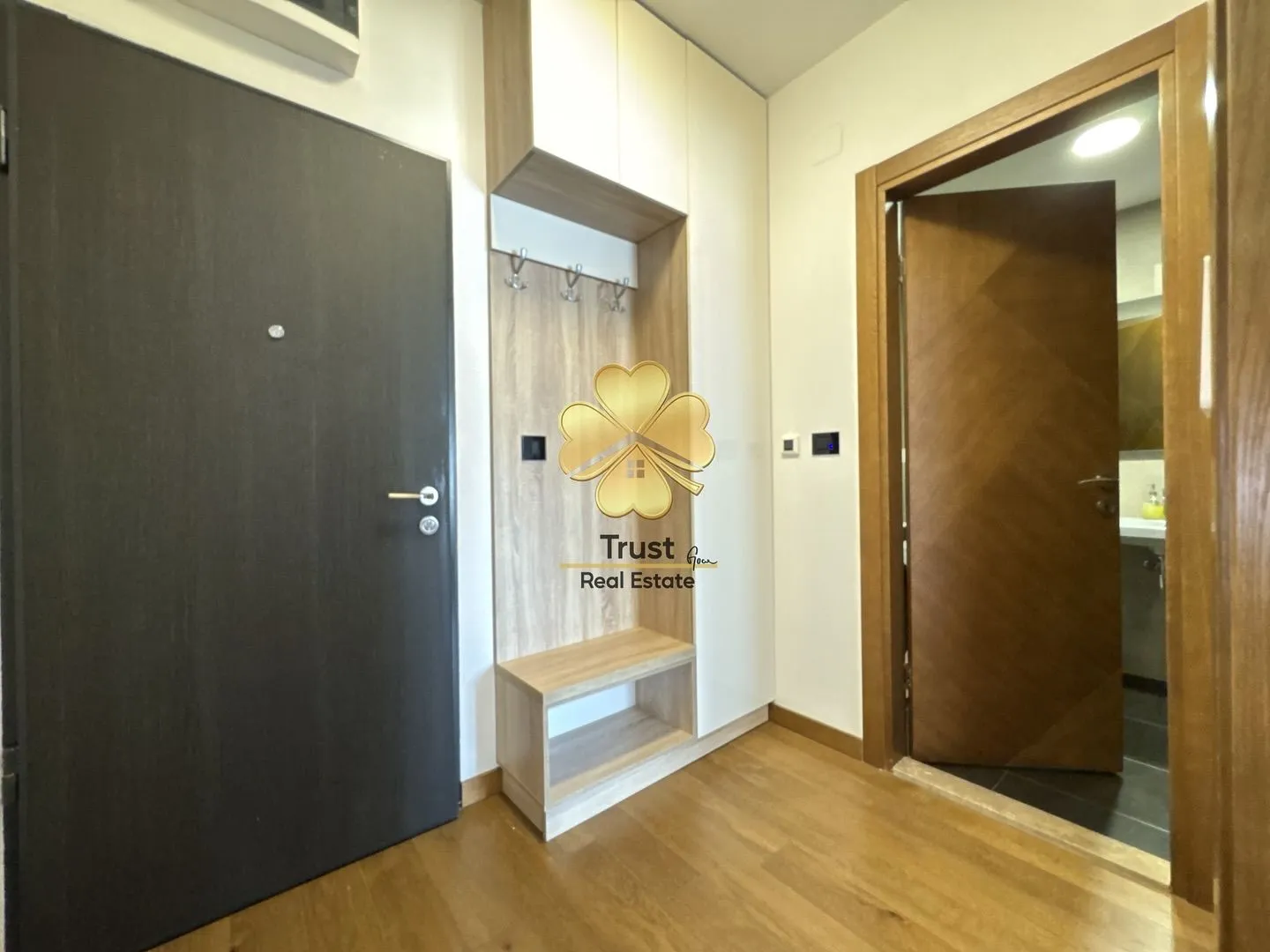 Izdavanje, jednosoban stan, 50m², Podgorica, Crna Gora