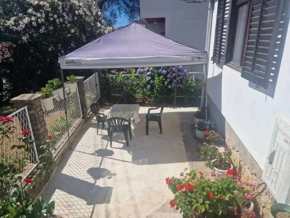Rent, two bedroom apartment, 80m², Baošići, Herceg Novi