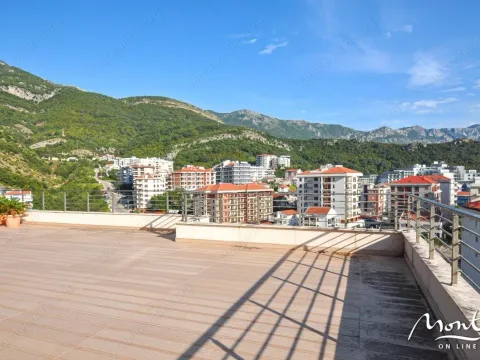 Sale, two bedroom apartment, 115m², Bečići, Budva - image 20