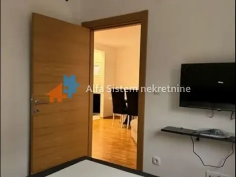 Izdavanje, trosoban stan, 65m², Lekino Brdo, Voždovac Sve Podlokacije - image 9