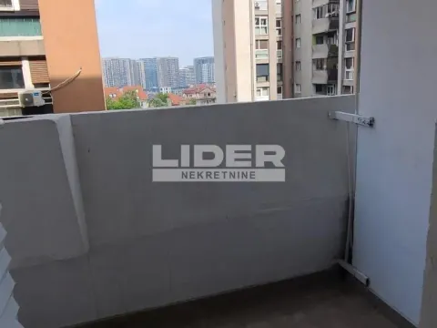 Izdavanje, dvosoban stan, 60m², Klinički Centar, Beograd - image 3