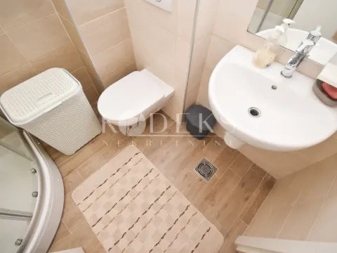 Rent, one bedroom apartment, 42m², City Kej, Podgorica - image 8