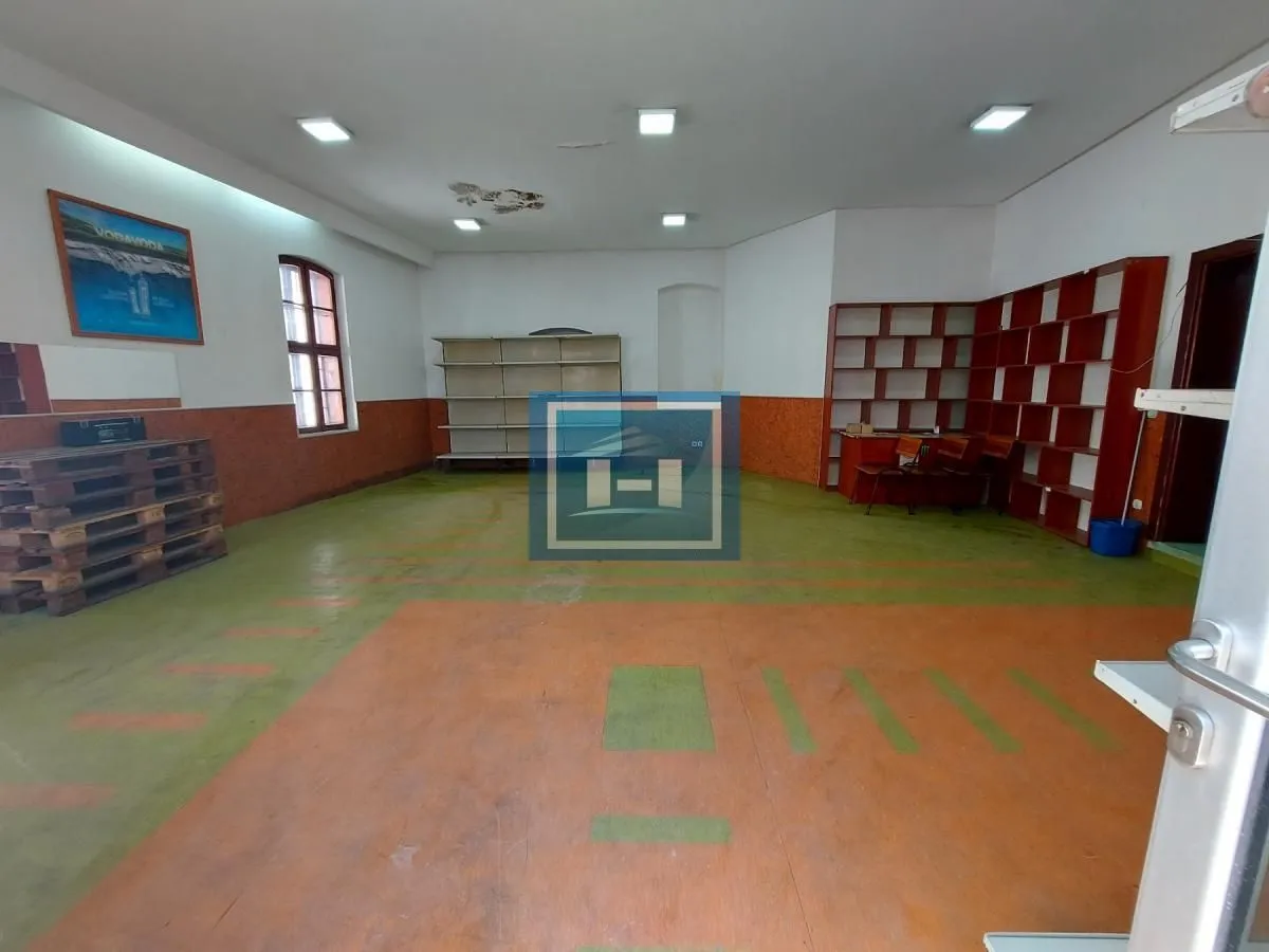Rent, office space, 109m², Centar, Jagodina