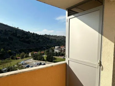 Rent, one bedroom apartment, 45m², Zagorič, Podgorica - image 8