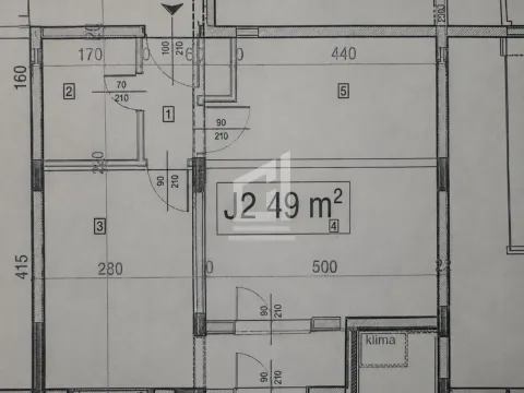 Prikaz dijela arhitektonskog plana stana sa dimenzijama prostorija. - image 5