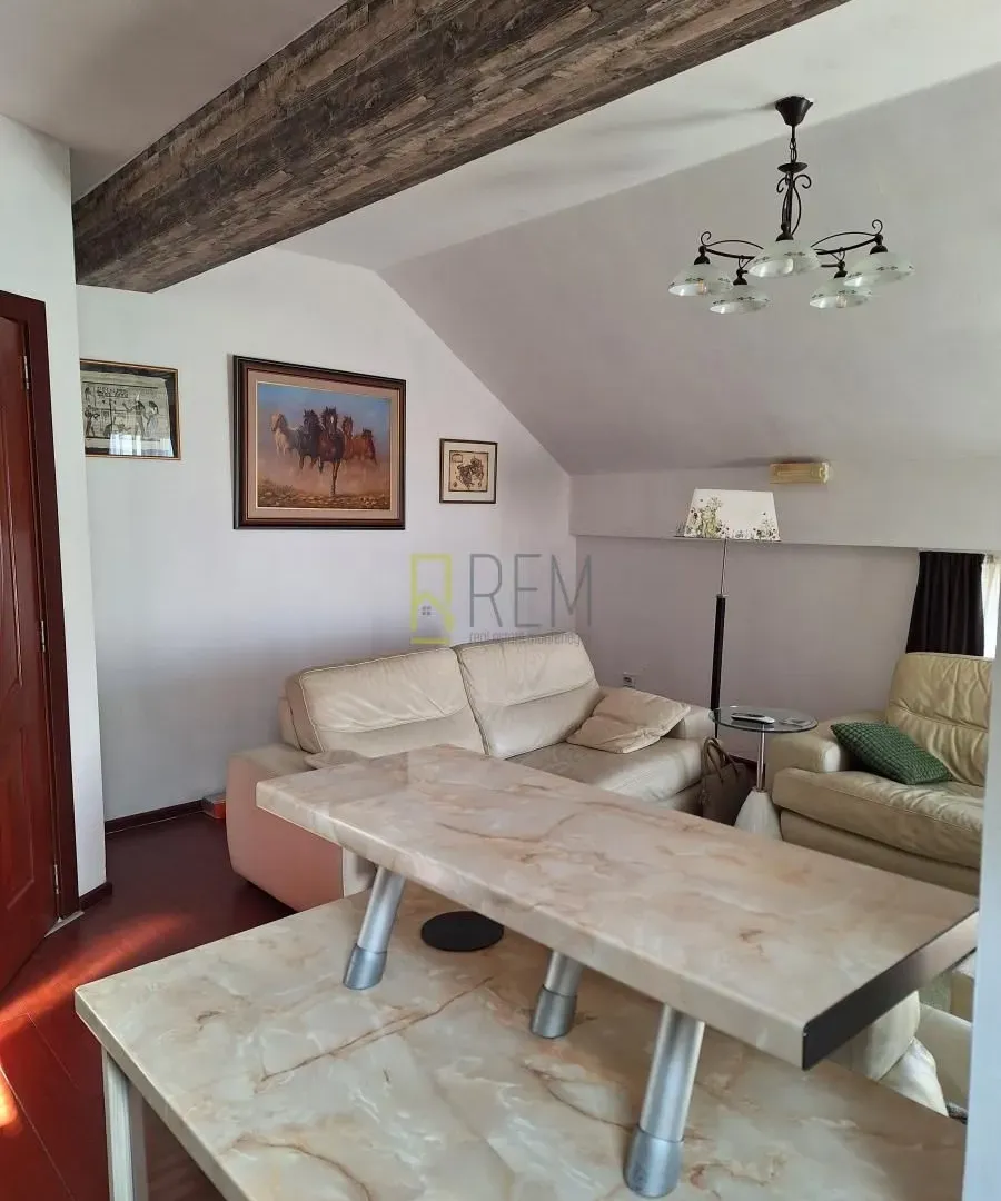 Prodaja, trosoban stan, 87m², Stari Aerodrom, Podgorica