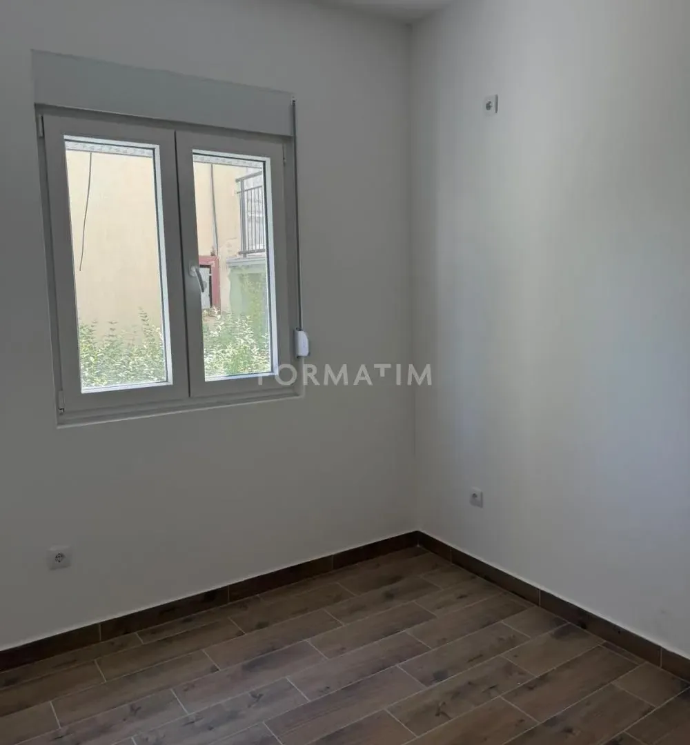 Prodaja, trosoban stan, 63m², Zemun Novi Grad, Zemun Sve Podlokacije