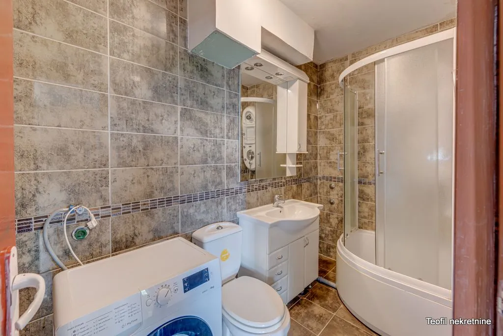 Prodaja, jednosoban stan, 49m², Stari Grad, Beograd
