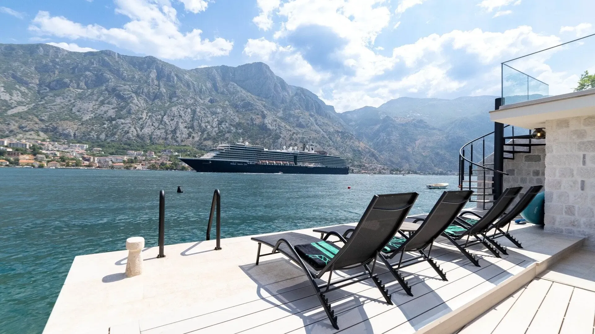 Prodaja, kuća, 183m², Muo, Kotor