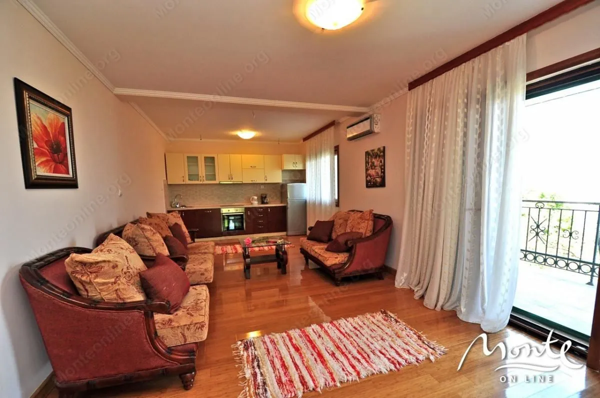 Sale, house, 644m², Pržno, Budva