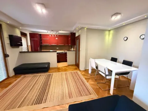 Rent, three bedroom apartment, 70m², Podkošljun, Budva - image 2