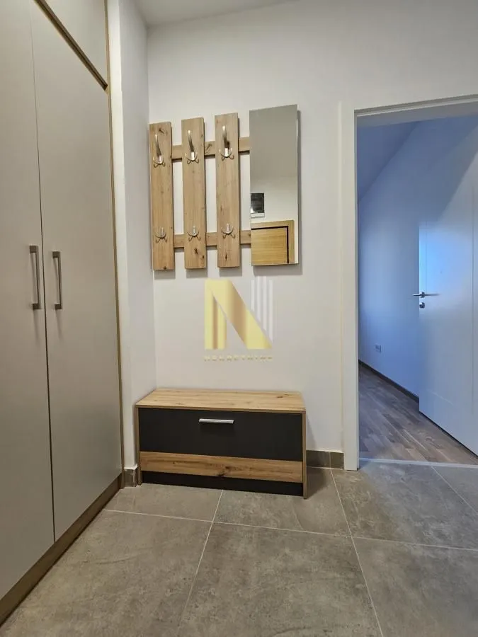 Izdavanje, dvosoban stan, 47m², Avijatičarsko naselje, Novi Sad Sve Podlokacije