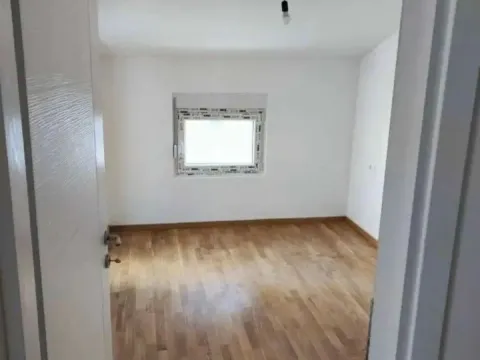 Rent, one bedroom apartment, 42m², Zagorič, Podgorica - image 4