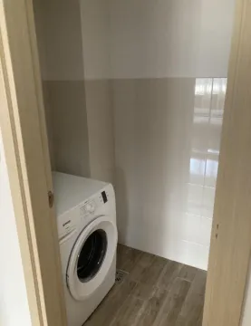 Izdavanje, dvosoban stan, 75m², City Kvart, Podgorica - image 5