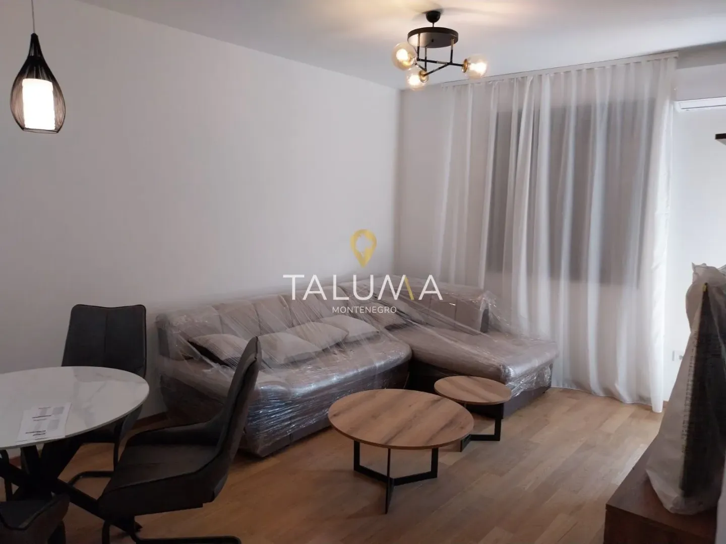 Rent, two bedroom apartment, 55m², City Kvart, Podgorica