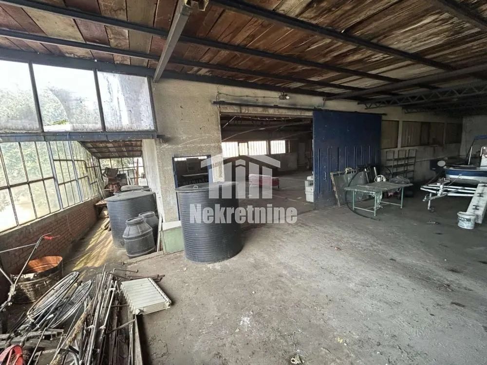 Rent, office space, 400m², Umka, Beograd