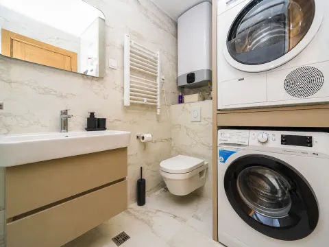 Izdavanje, jednosoban stan, 46m², New City, Podgorica - image 12