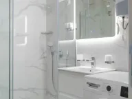 Prodaja, garsonjera, 35m², Centar, Budva - image 10