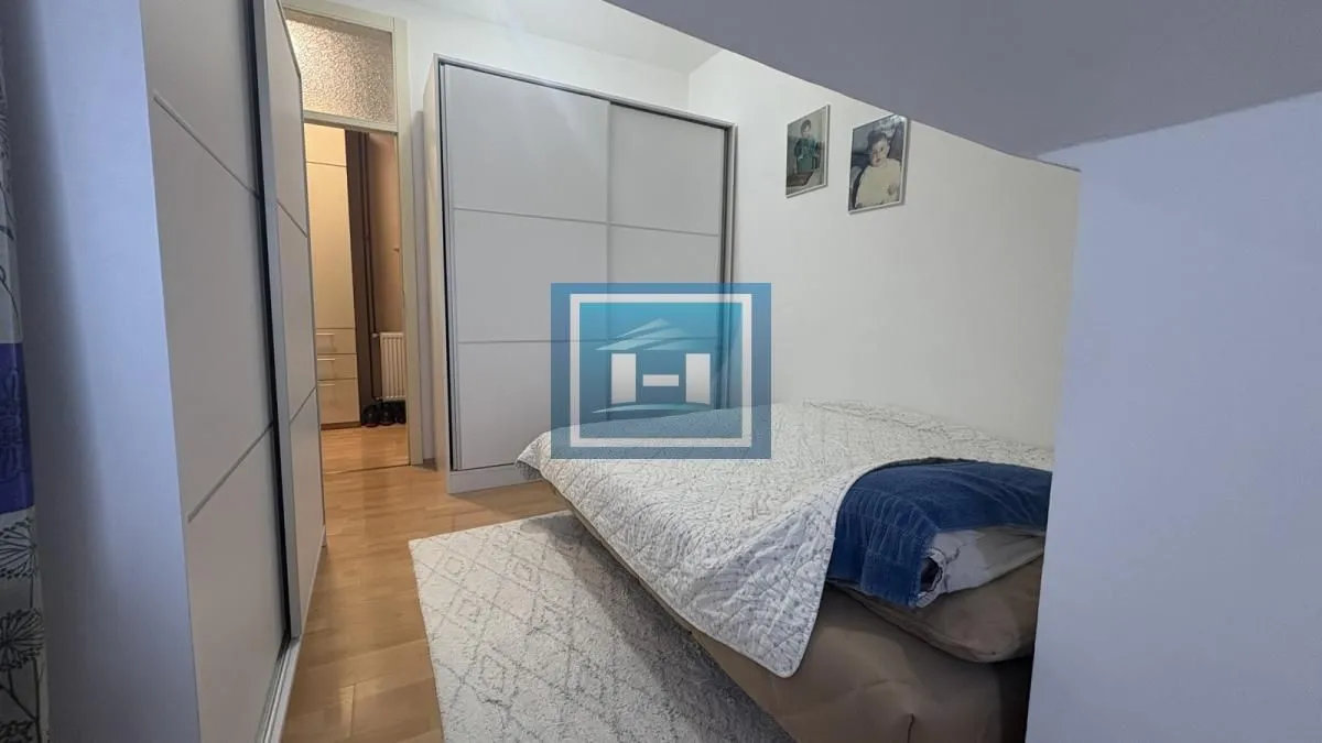 Prodaja, trosoban stan, 69m², Vašarište, Jagodina