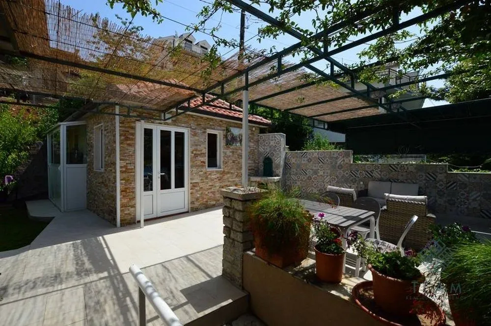Prodaja, kuća, 427m², Kumbor, Herceg Novi