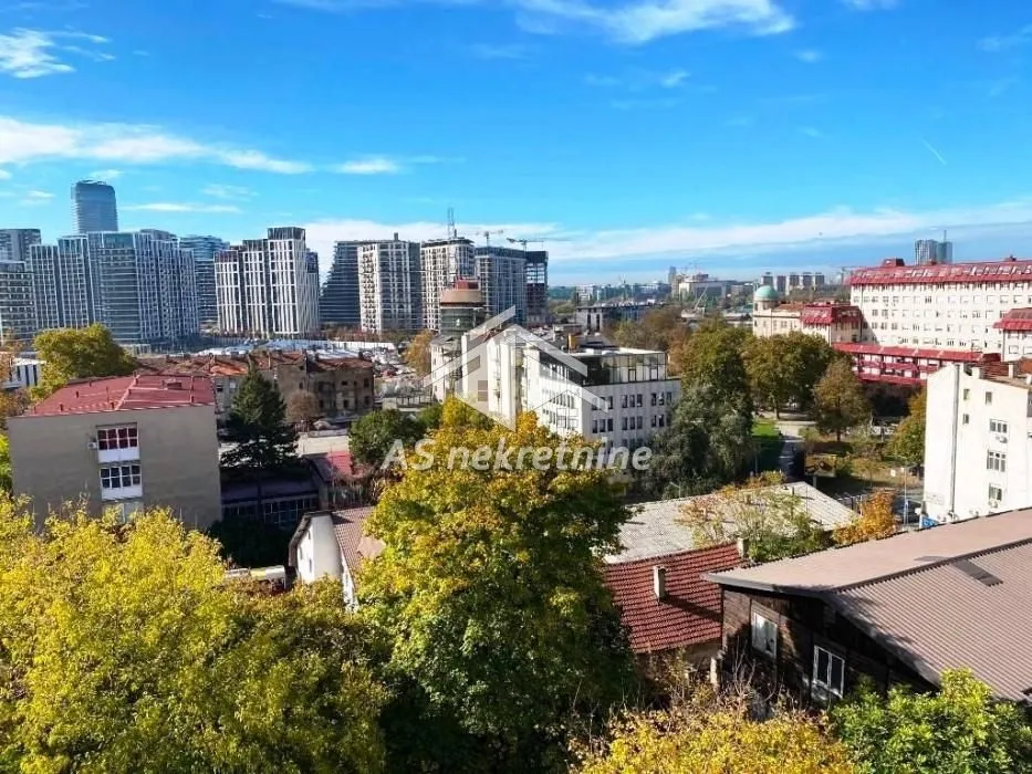 Rent, four bedroom apartment, 120m², Stari Grad, Beograd