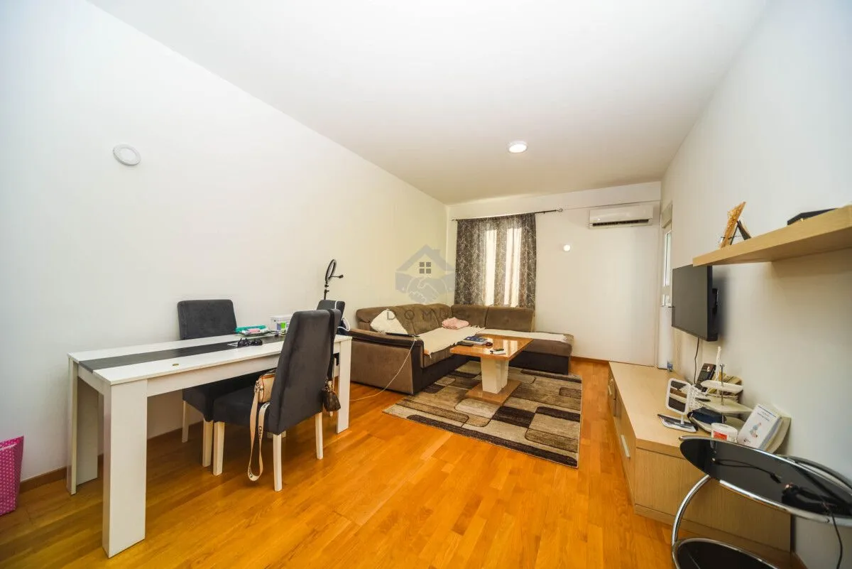 Rent, one bedroom apartment, 47m², Stari Aerodrom, Podgorica