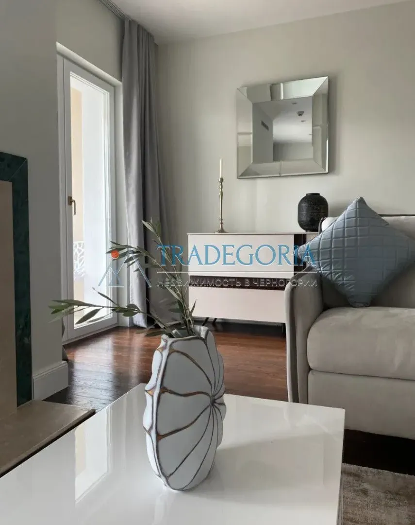 Prodaja, dvosoban stan, 151m², Đenovići, Herceg Novi