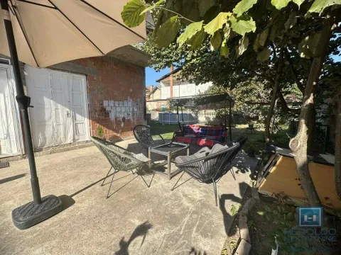 Prodaja, kuća, 215m², Ćuprija, Srbija - image 2