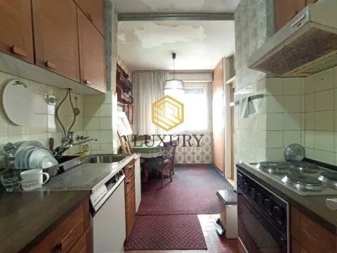 Sale, two bedroom apartment, 75m², Centar, Podgorica - image 4