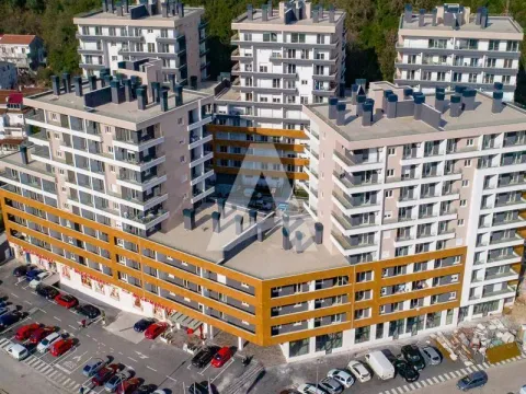 Rent, one bedroom apartment, 43m², Budva, Crna Gora - image 13