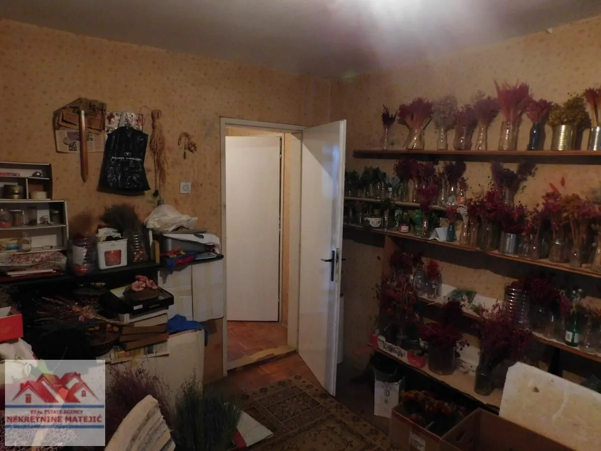 Prodaja, kuća, 200m², Stanovo, Kragujevac