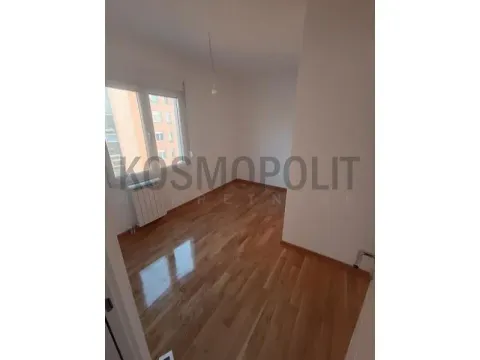 Prodaja, četvorosoban stan, 114m², Bulbulder, Zvezdara Sve Podlokacije - image 7
