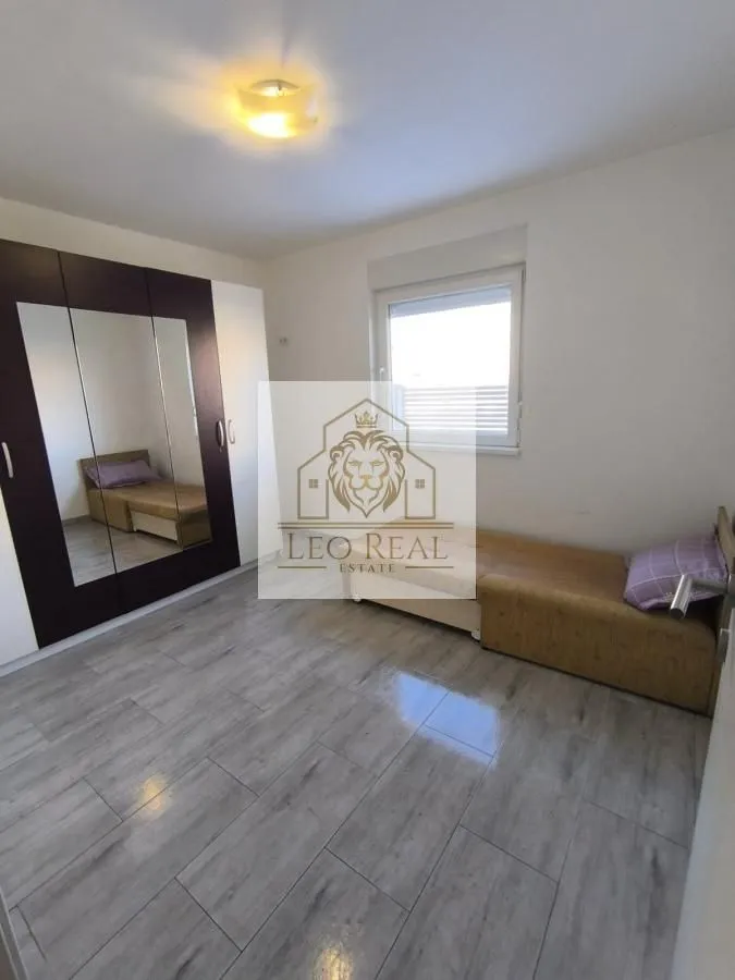 Prodaja, kuća, 168m², Surčin, Beograd