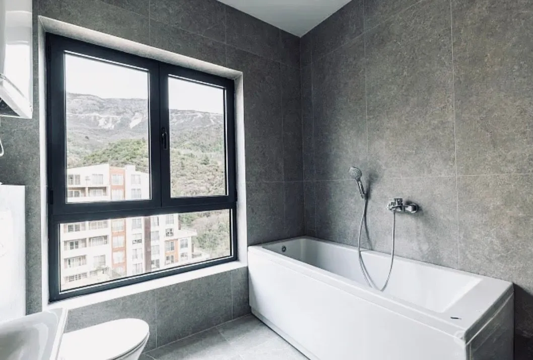 Prodaja, jednosoban stan, 64m², Bečići, Budva