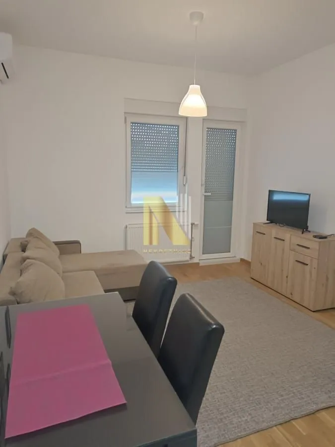 Izdavanje, jednosoban stan, 33m², Podbara, Novi Sad Sve Podlokacije