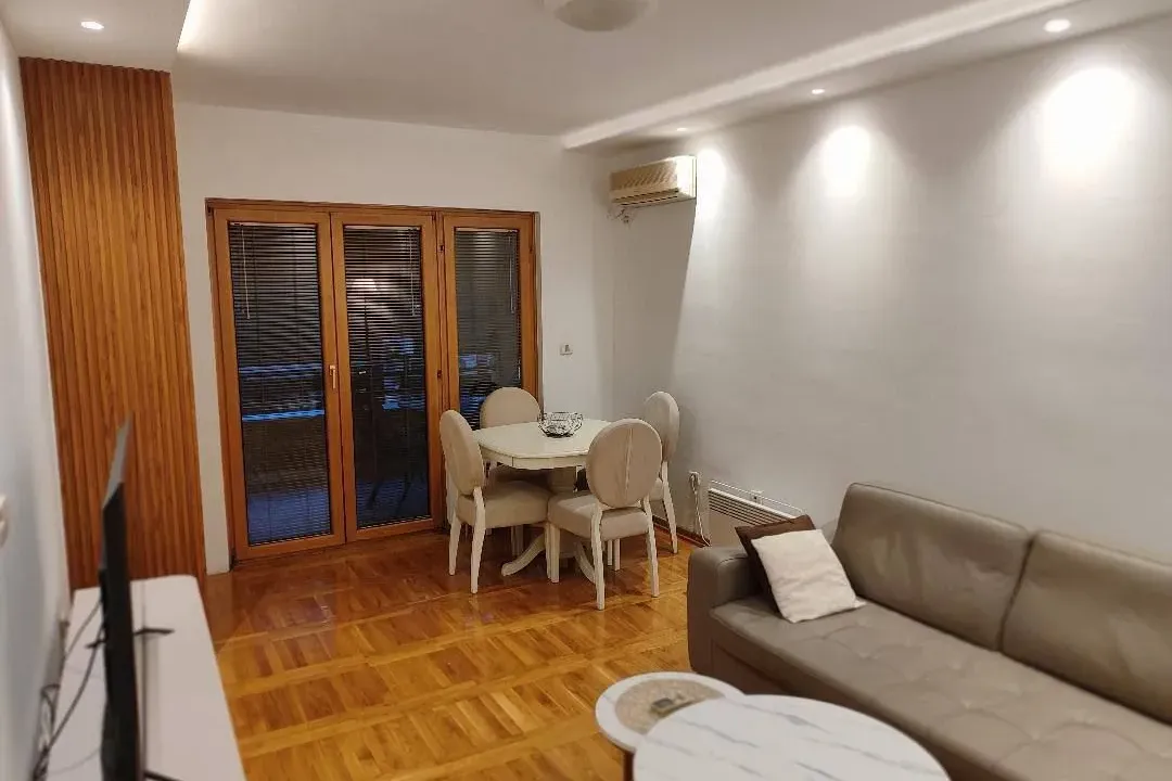 Rent, two bedroom apartment, 65m², Preko Morače, Podgorica