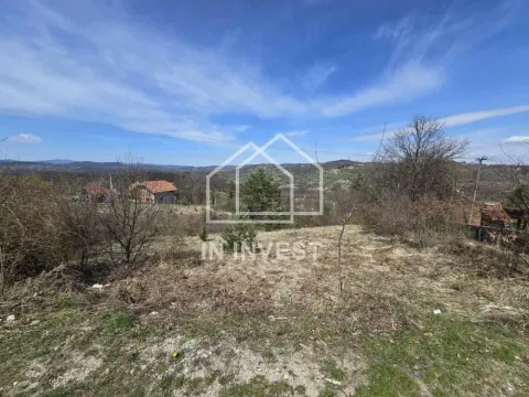 Zemljište in Mačkat