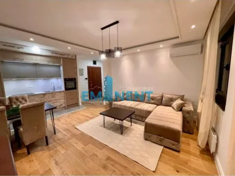 Stan in Vračar Sve Podlokacije