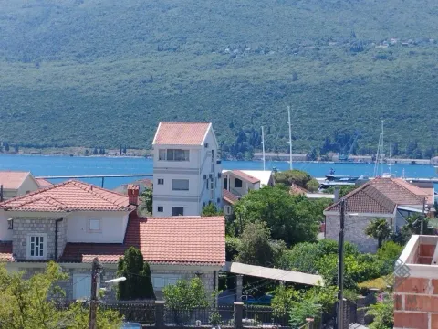 Sale, two bedroom apartment, 74m², Herceg Novi, Crna Gora - image 1