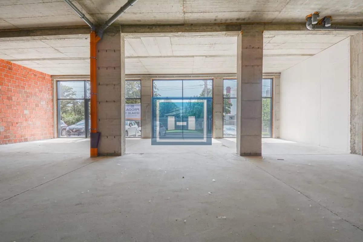 Rent, office space, 315m², Voždovac Sve Podlokacije, Beograd