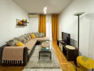 Izdavanje, jednosoban stan, 45m², Tuški Put, Podgorica