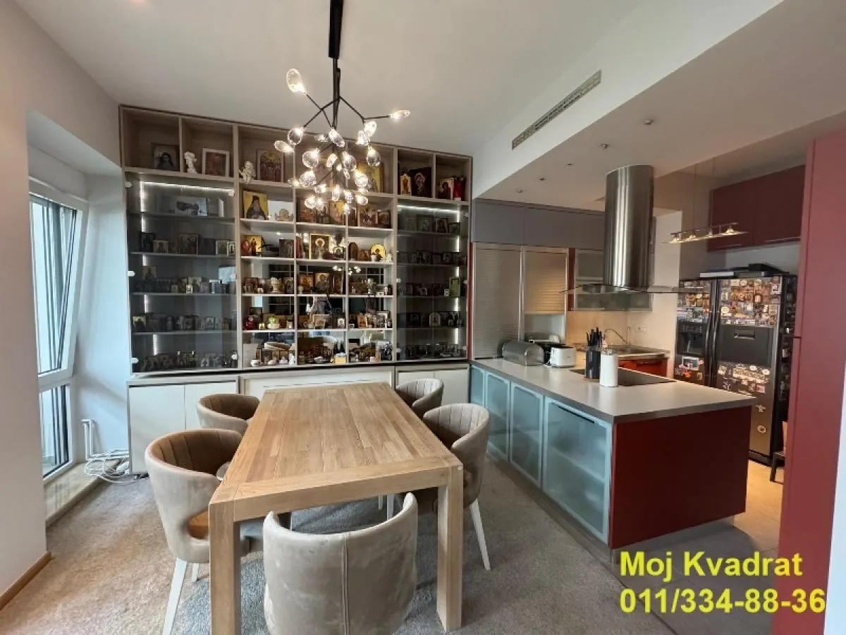 Rent, three bedroom apartment, 131m², Vukov Spomenik, Zvezdara Sve Podlokacije
