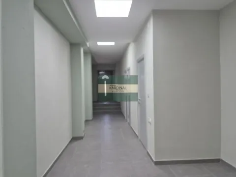 Sale, office space, 75m², Centar, Jagodina - image 13