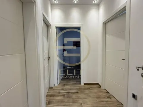 Prodaja, kuća, 165m², Petrovaradin, Novi Sad - image 36