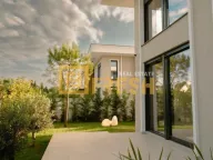 Izdavanje, kuća, 260m², Gornja Gorica, Podgorica - image 4