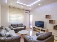 Prodaja, dvosoban stan, 71m², City Kvart, Podgorica - image 1