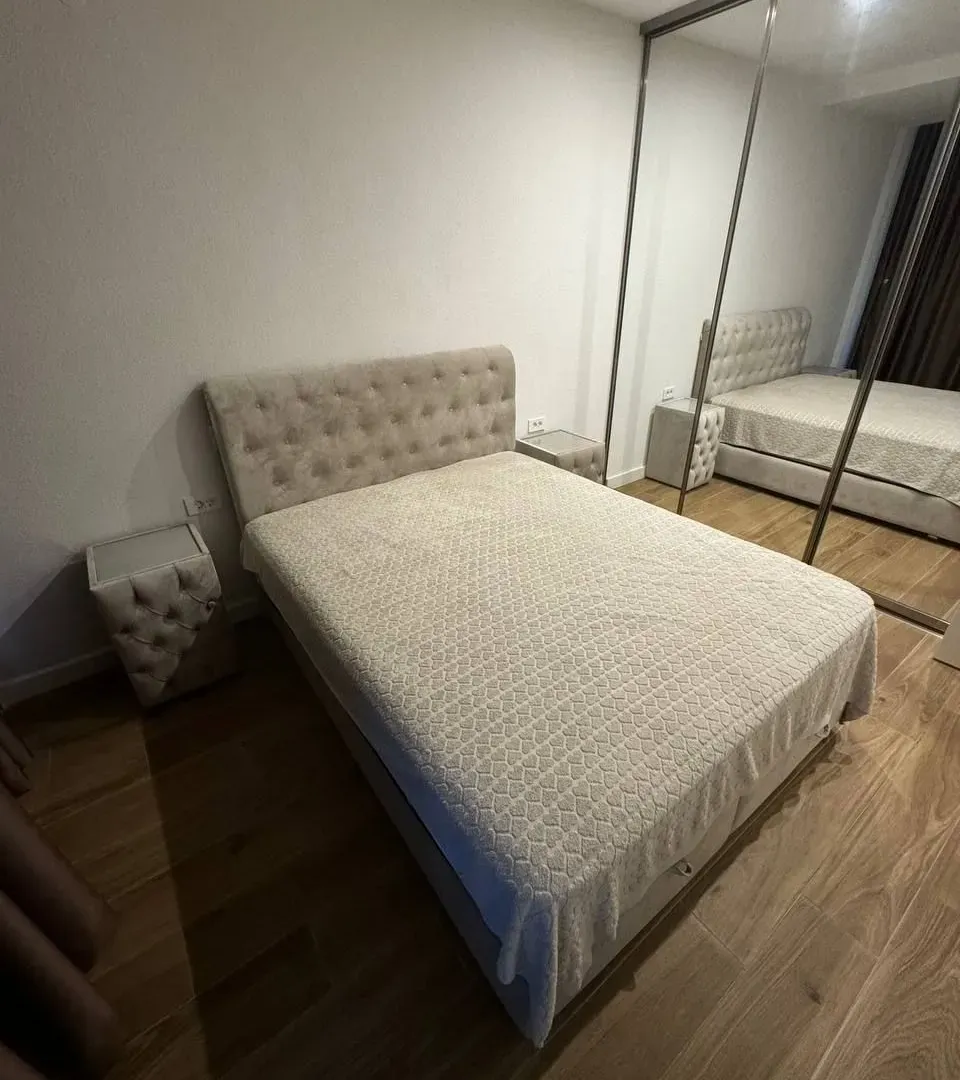 Prodaja, jednosoban stan, 80m², Tivat, Crna Gora